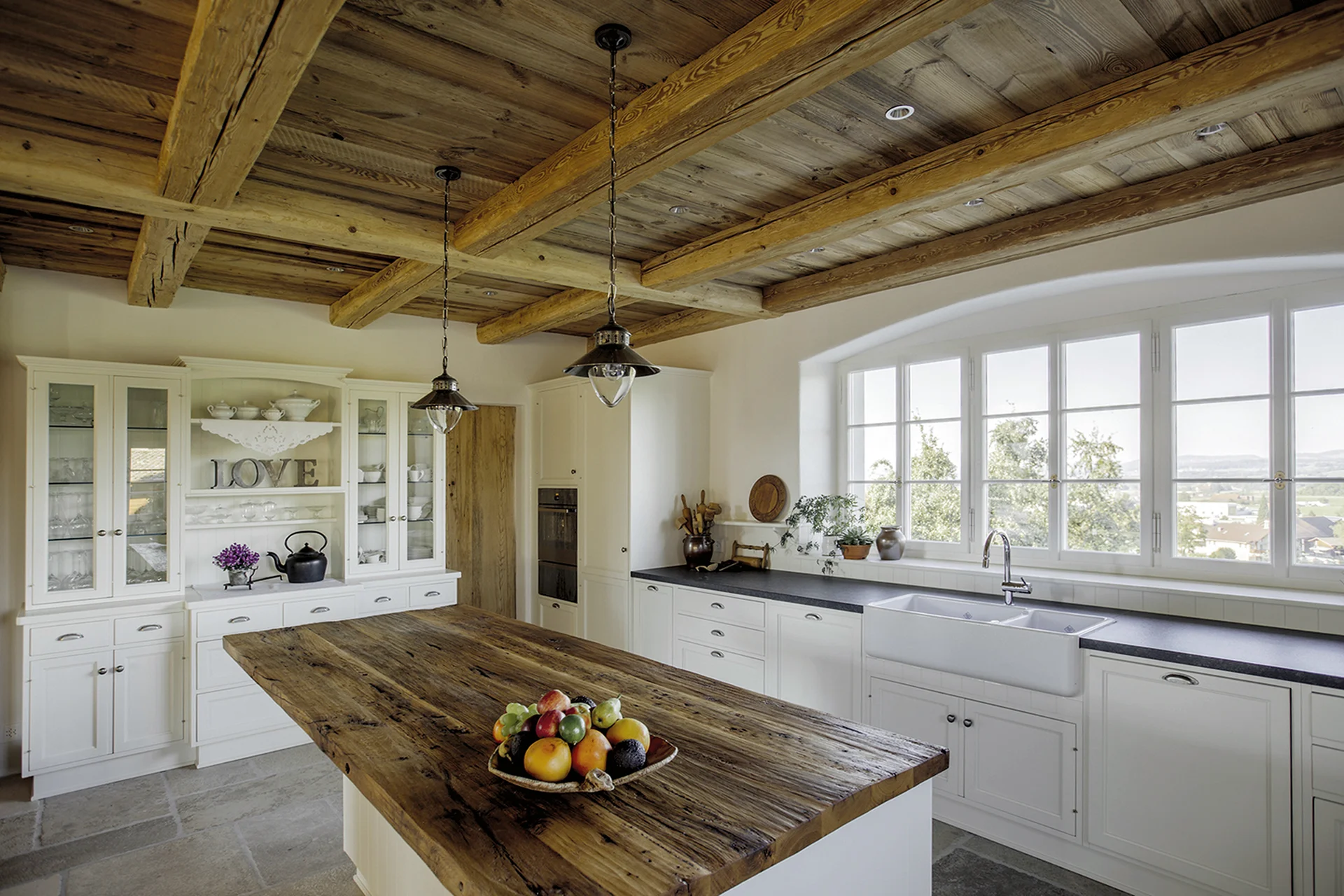 Küche im Scheunenstil