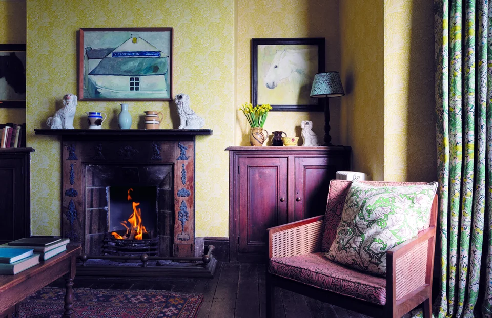 Kaminzimmer vintage